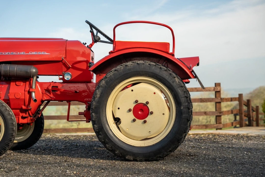 1962 Porsche Tractors - Image 20 of 30