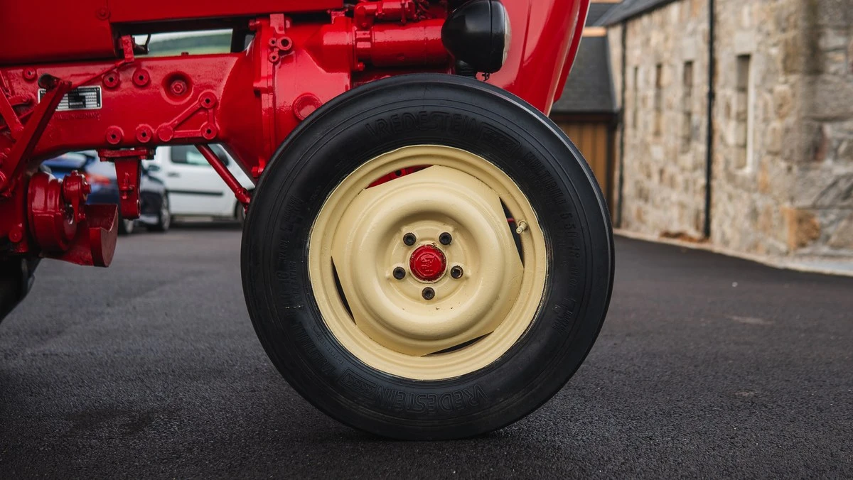1962 Porsche Tractors - Image 13 of 30