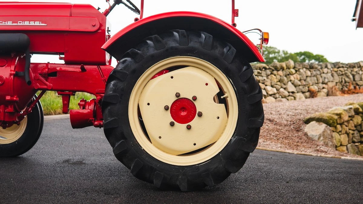 1962 Porsche Tractors - Image 15 of 30