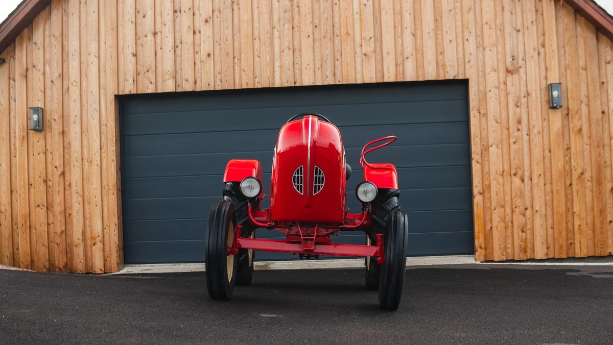 1962 Porsche Tractors - Image 7 of 30
