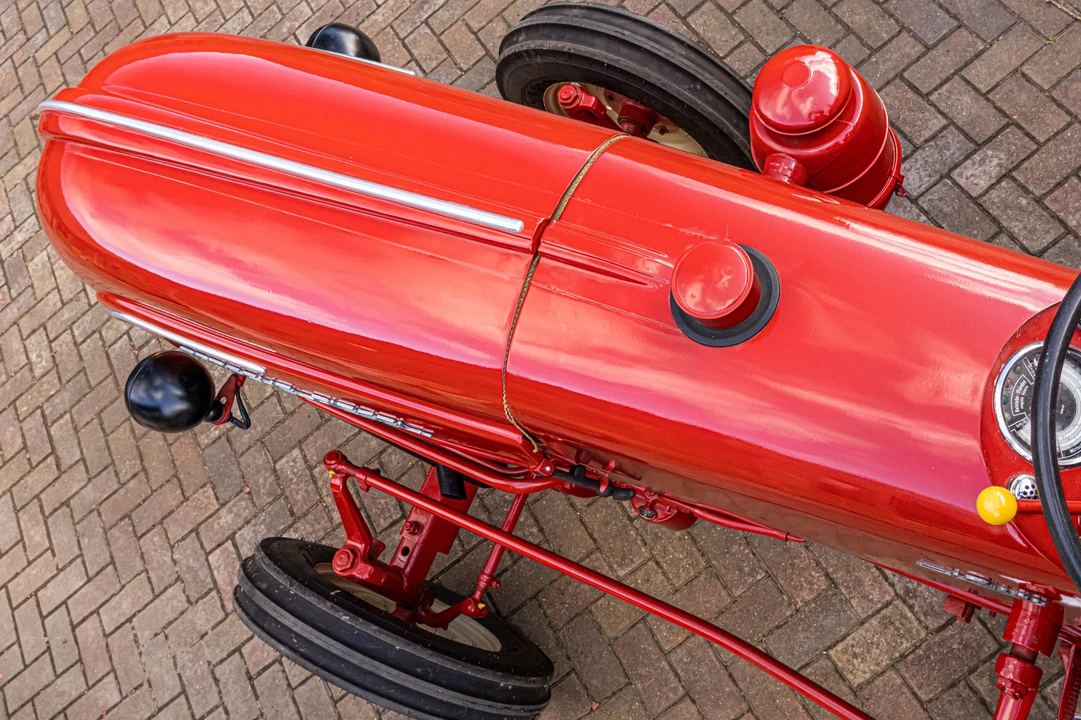 1962 Porsche Tractors - Image 18 of 31