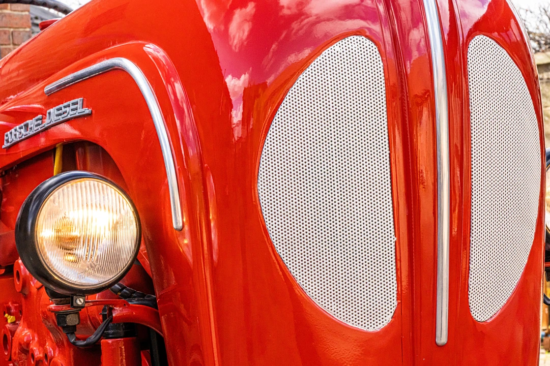 1962 Porsche Tractors - Image 5 of 31