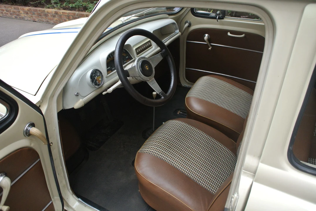 1962 Renault Dauphine - Image 6 of 7