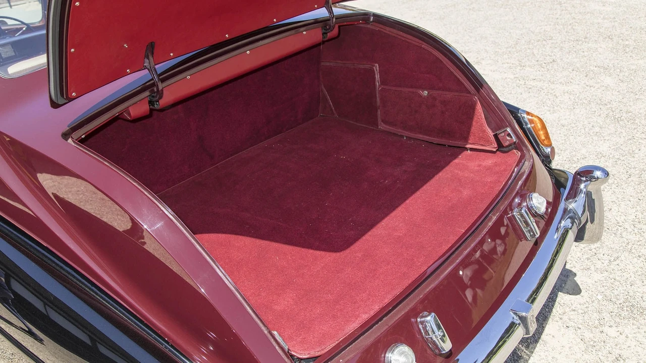 1962 Rolls-Royce Phantom V - Image 3 of 31