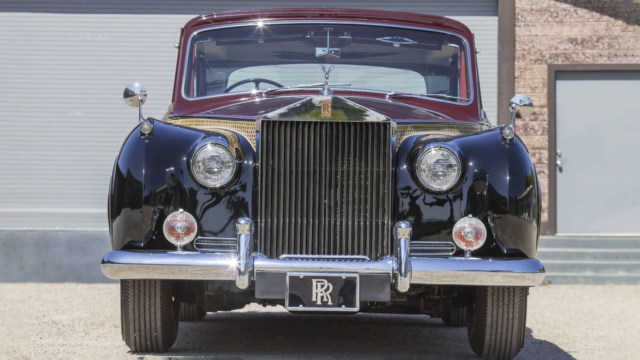 1962 Rolls-Royce Phantom V - Image 2 of 31