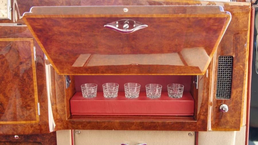 1962 Rolls-Royce Phantom V - Image 13 of 20