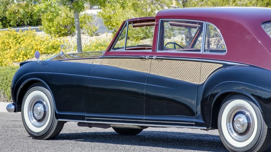 1962 Rolls-Royce Phantom V - Image 17 of 20