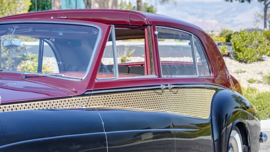 1962 Rolls-Royce Phantom V - Image 18 of 20