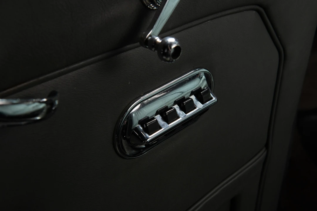 1962 Rolls-Royce Phantom V - Image 30 of 31