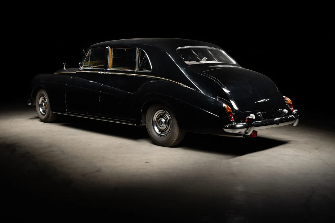 1962 Rolls-Royce Phantom V - Image 2 of 31