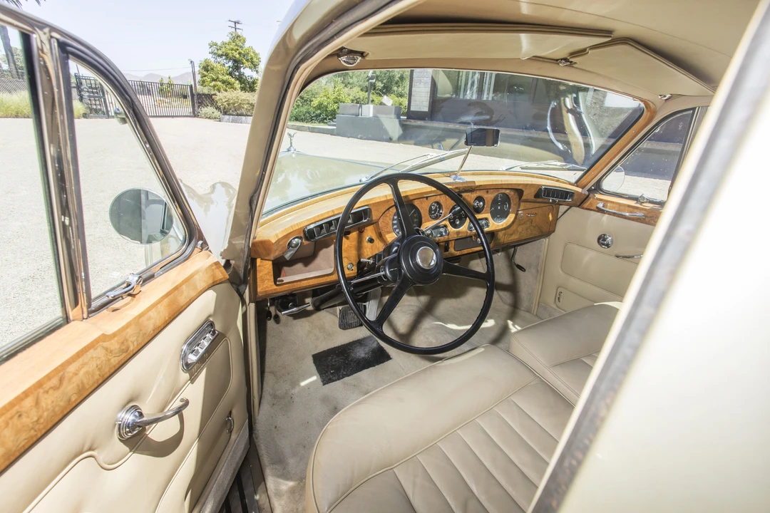 1962 Rolls-Royce Silver Cloud II - Image 17 of 31