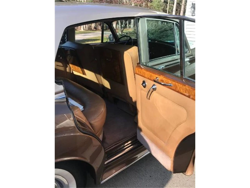 1962 Rolls-Royce Silver Dawn - Image 11 of 18