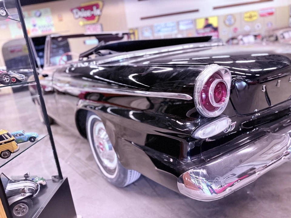1962 Studebaker Lark - Image 9 of 17