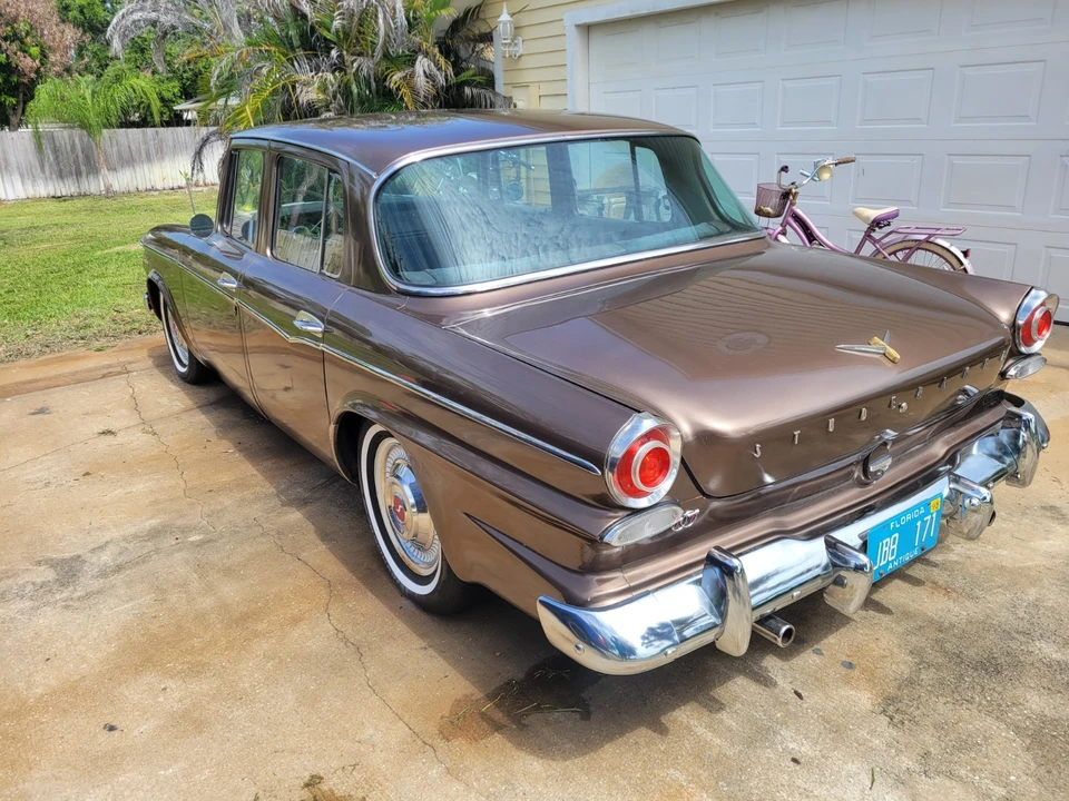 1962 Studebaker Avanti - Image 12 of 20