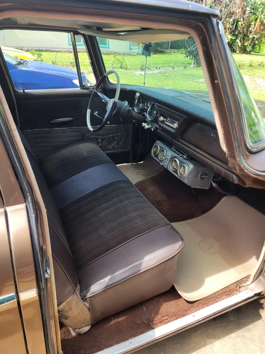 1962 Studebaker Avanti - Image 14 of 20