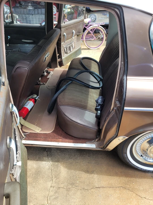 1962 Studebaker Avanti - Image 9 of 20