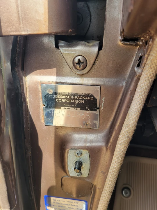 1962 Studebaker Avanti - Image 18 of 20