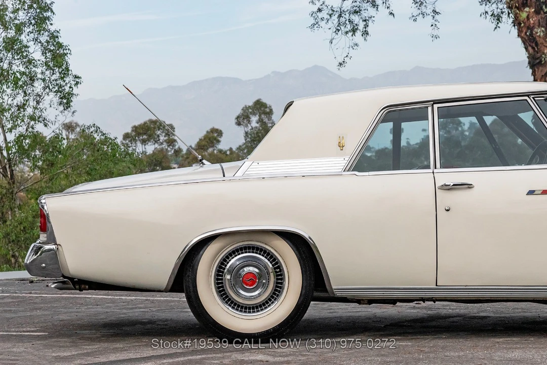1962 Studebaker Avanti - Image 17 of 31