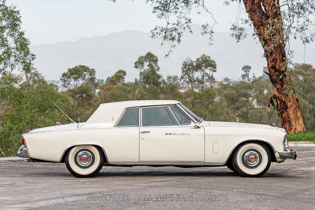1962 Studebaker Avanti - Image 6 of 31