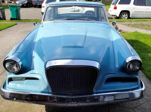 1962 Studebaker GT Hawk