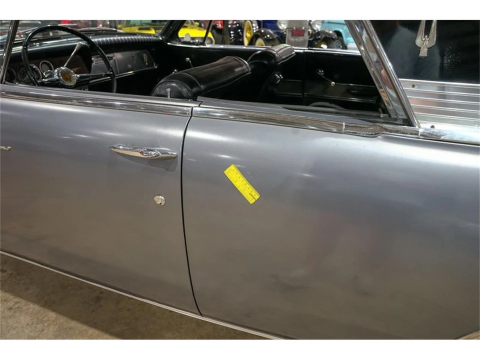 1962 Studebaker Avanti - Image 31 of 31