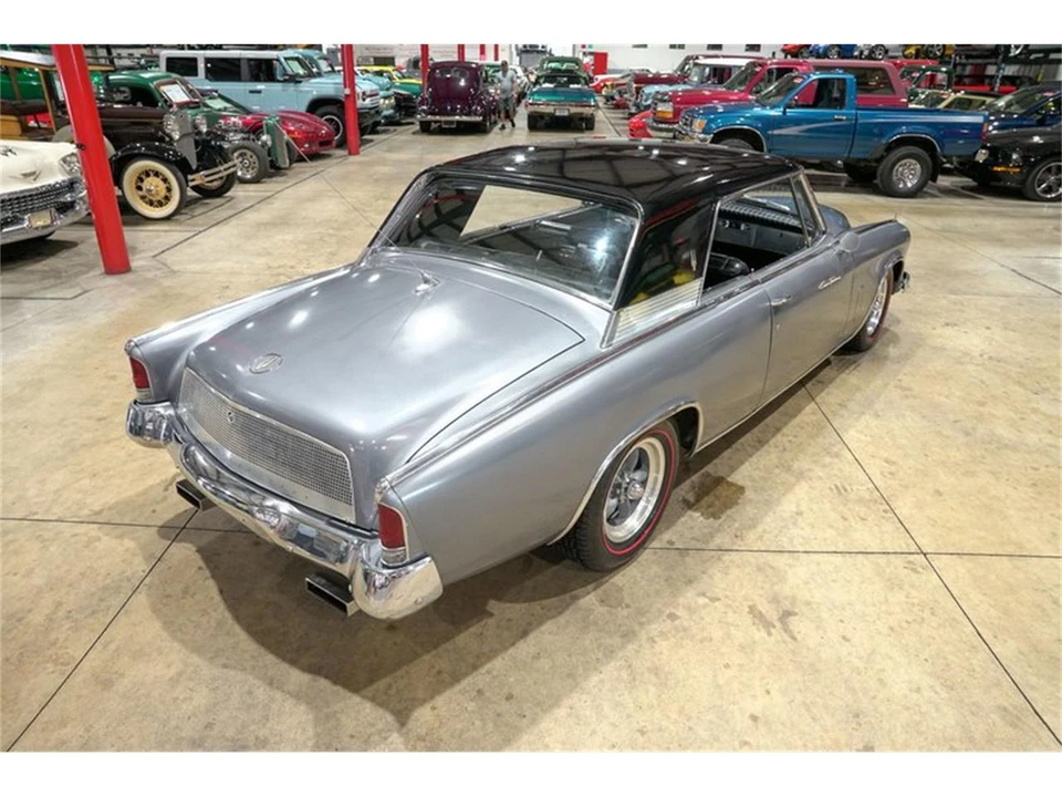1962 Studebaker Avanti - Image 17 of 31