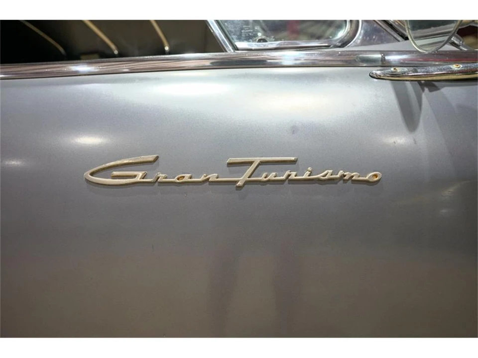 1962 Studebaker Avanti - Image 27 of 31