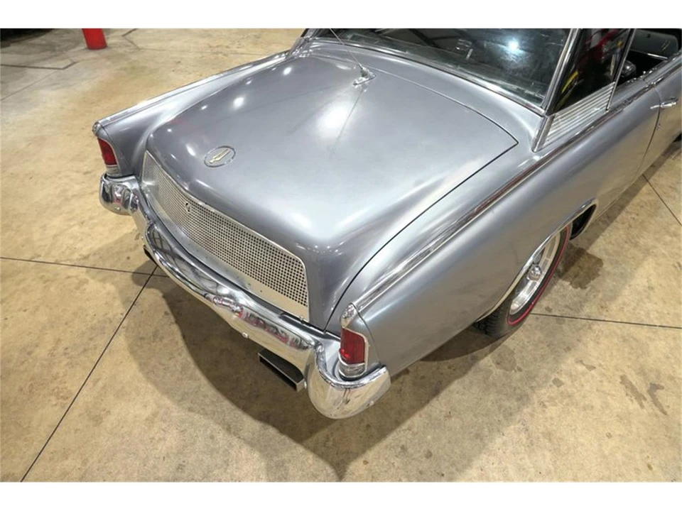 1962 Studebaker Avanti - Image 20 of 31