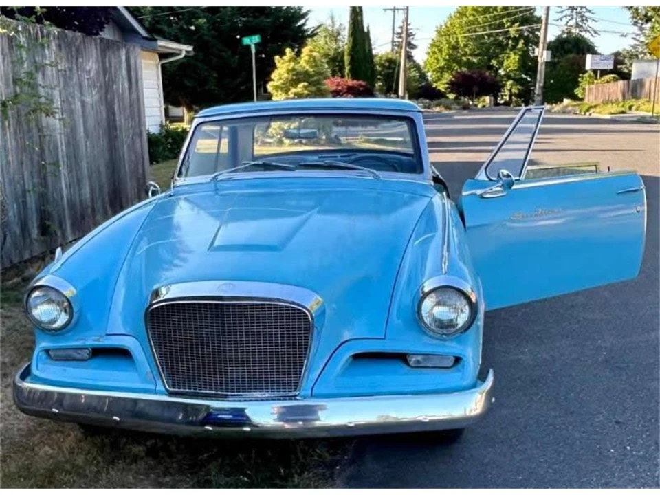 1962 Studebaker Avanti - Image 7 of 12