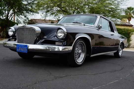 1962 Studebaker Gran Turismo Hawk