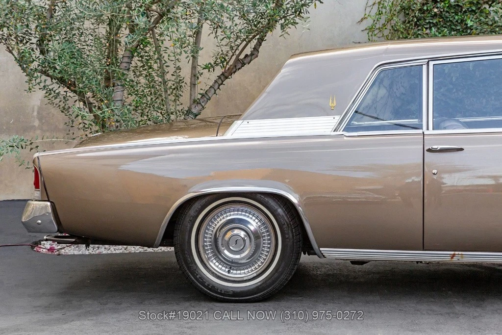 1962 Studebaker Hawk - Image 11 of 12