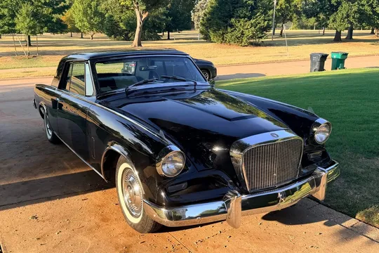 1962 Studebaker Gran Turismo Hawk 4-Speed