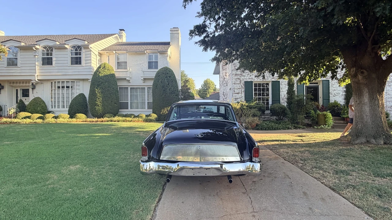 1962 Studebaker Hawk - Image 11 of 31