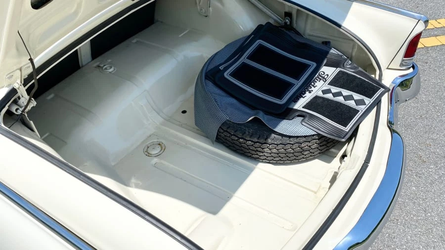 1962 Studebaker Hawk - Image 25 of 31