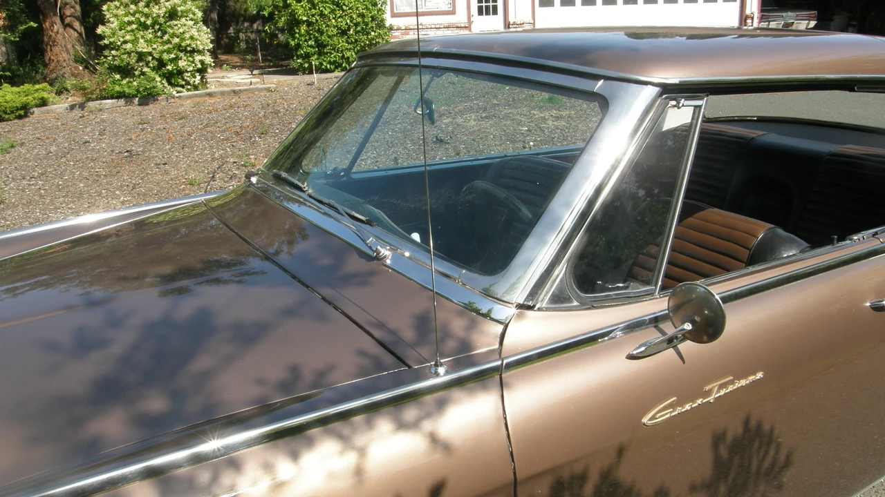 1962 Studebaker Hawk - Image 15 of 31