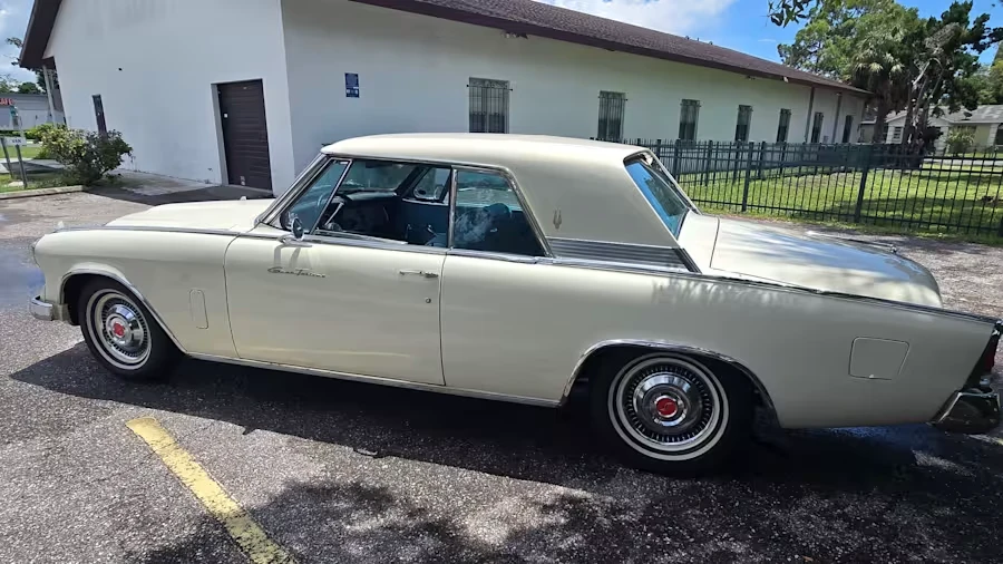 1962 Studebaker Hawk - Image 6 of 17