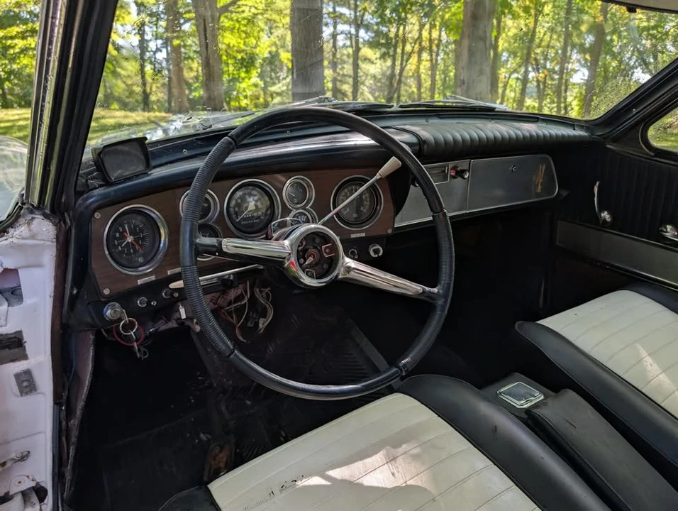 1962 Studebaker Hawk - Image 8 of 10