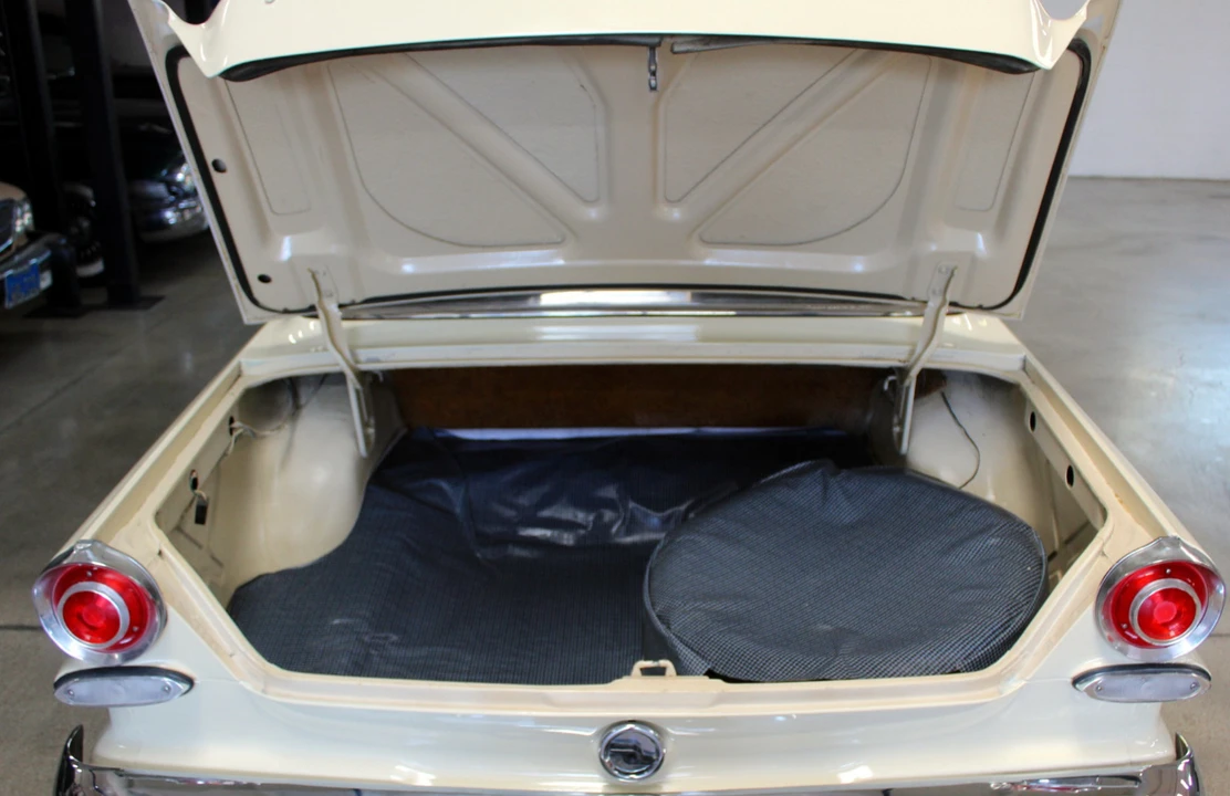 1962 Studebaker Lark - Image 10 of 17