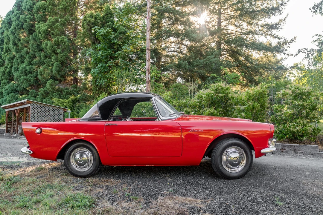 1962 Sunbeam Alpine Series II - Image 4 of 31
