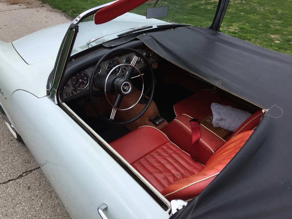 1962 Sunbeam Alpine Series II - Image 21 of 31