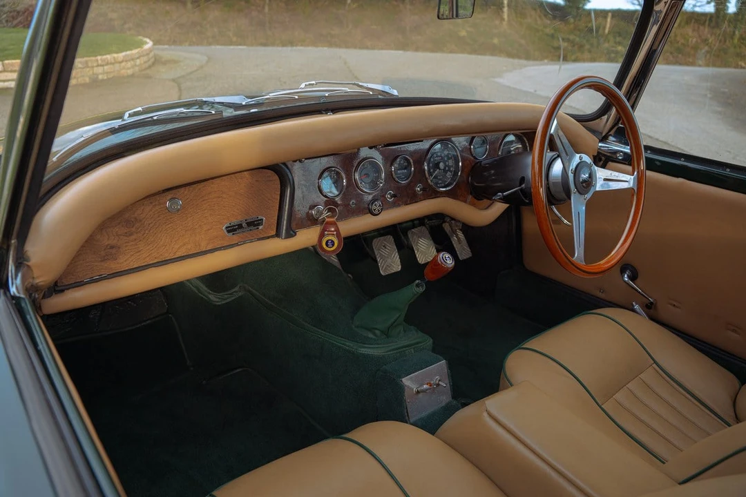 1962 Sunbeam Alpine Series II - Image 17 of 30