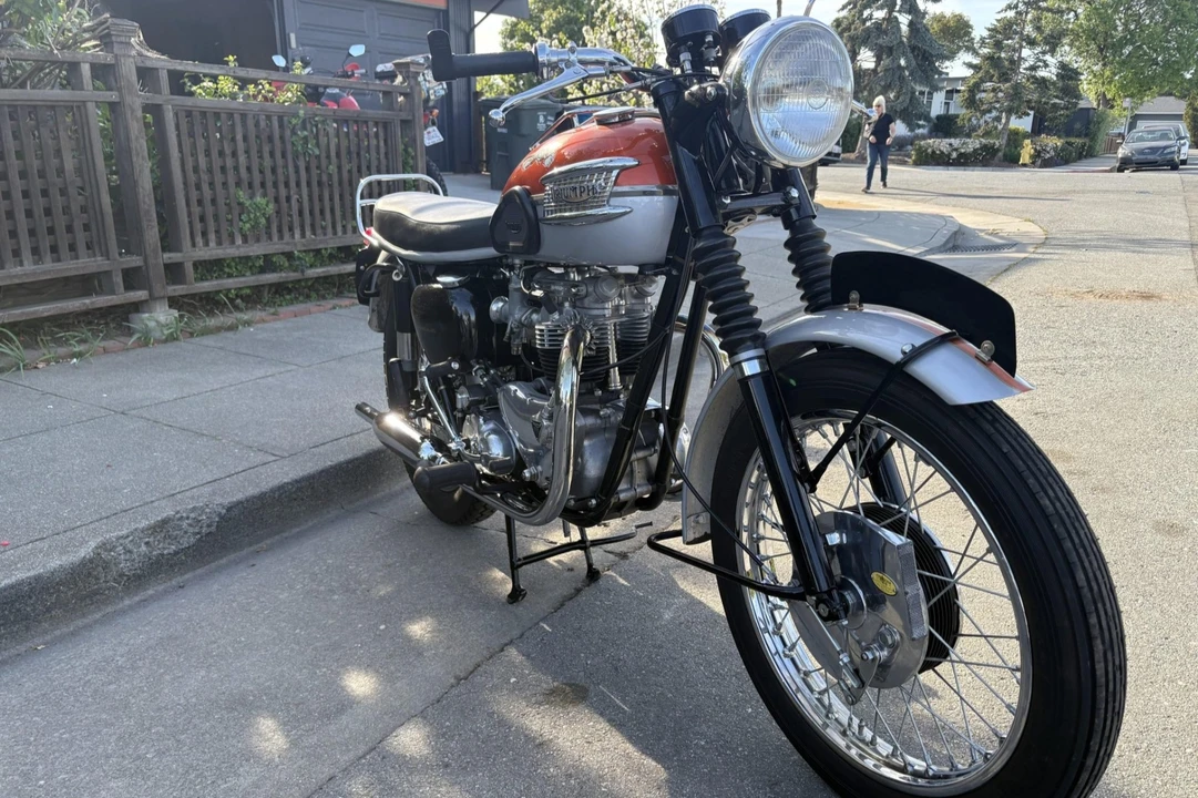 1962 Triumph Bonneville T120 - Image 3 of 7