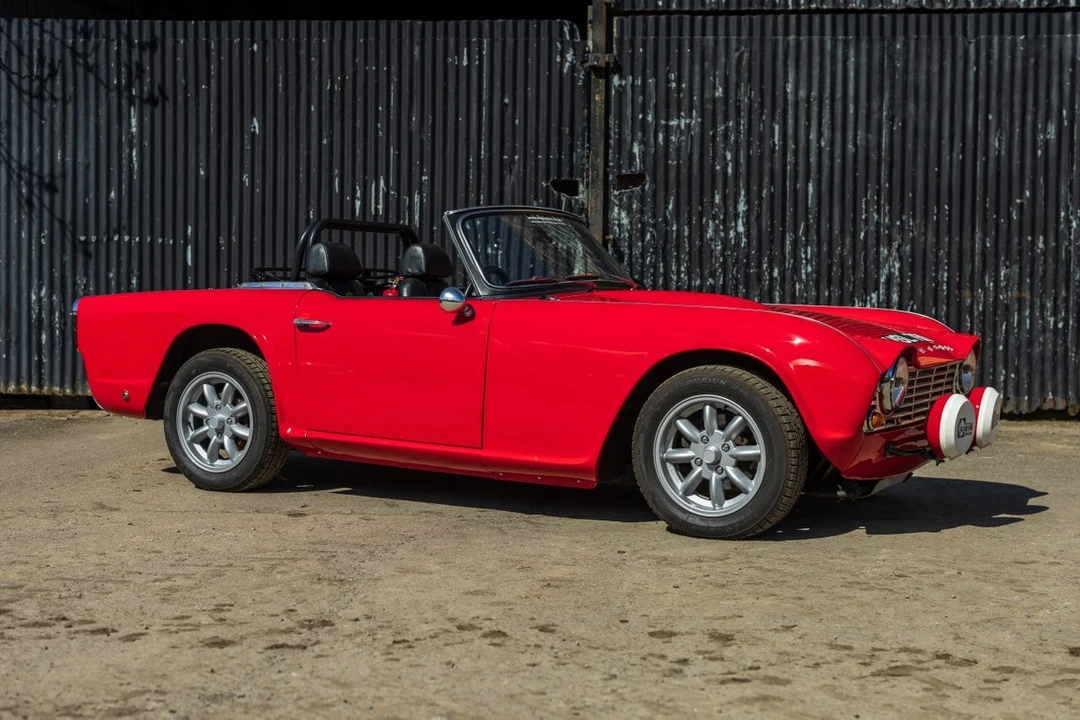 2023 Triumph TR4 - Image 13 of 30