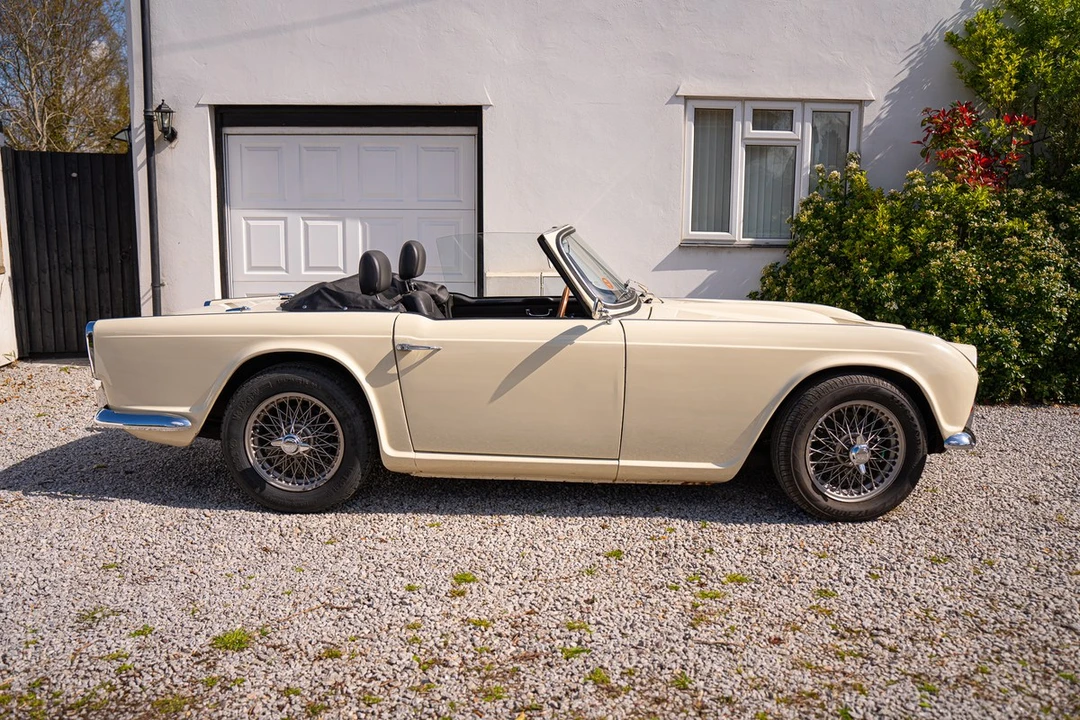 1962 Triumph TR4 - Image 2 of 30