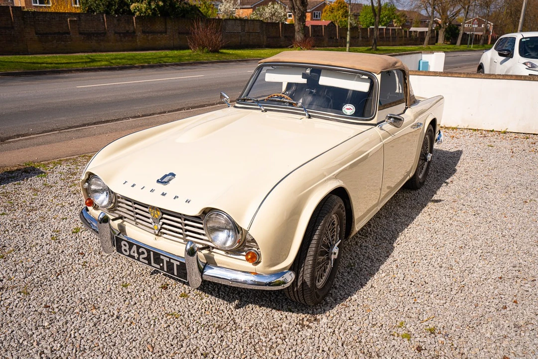 1962 Triumph TR4 - Image 17 of 30