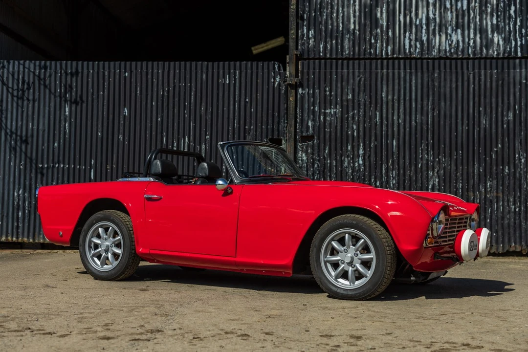 2023 Triumph TR4 - Image 14 of 30