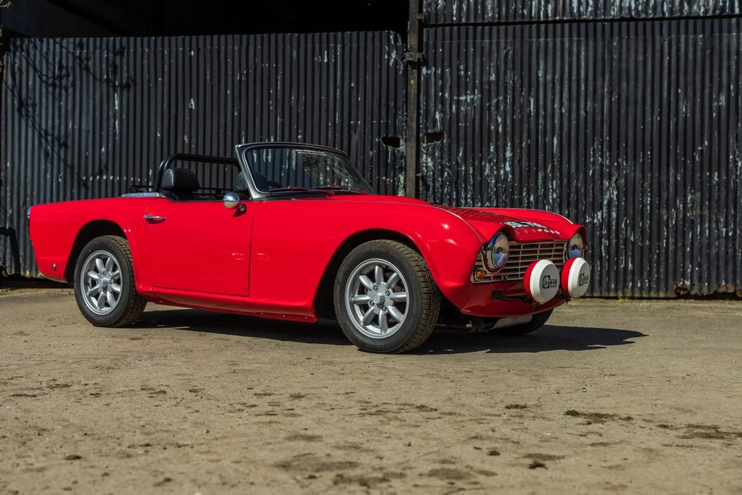 2023 Triumph TR4 - Image 9 of 30