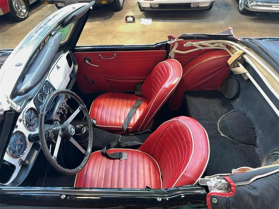 1962 Triumph TR4 - Image 17 of 31