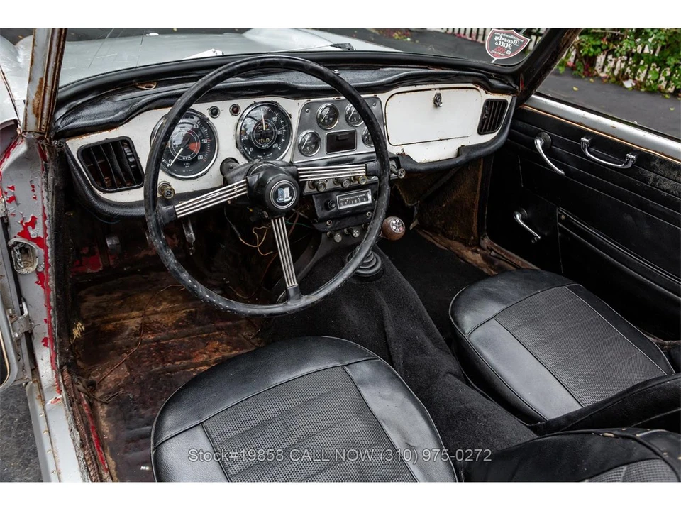 1962 Triumph TR4 - Image 17 of 31