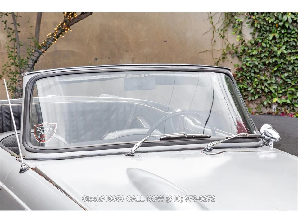 1962 Triumph TR4 - Image 9 of 31